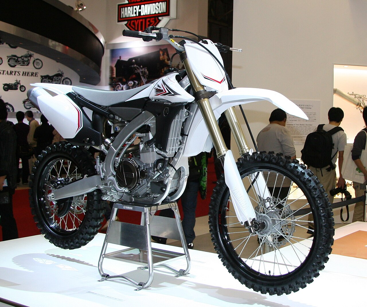 Moto Centella
